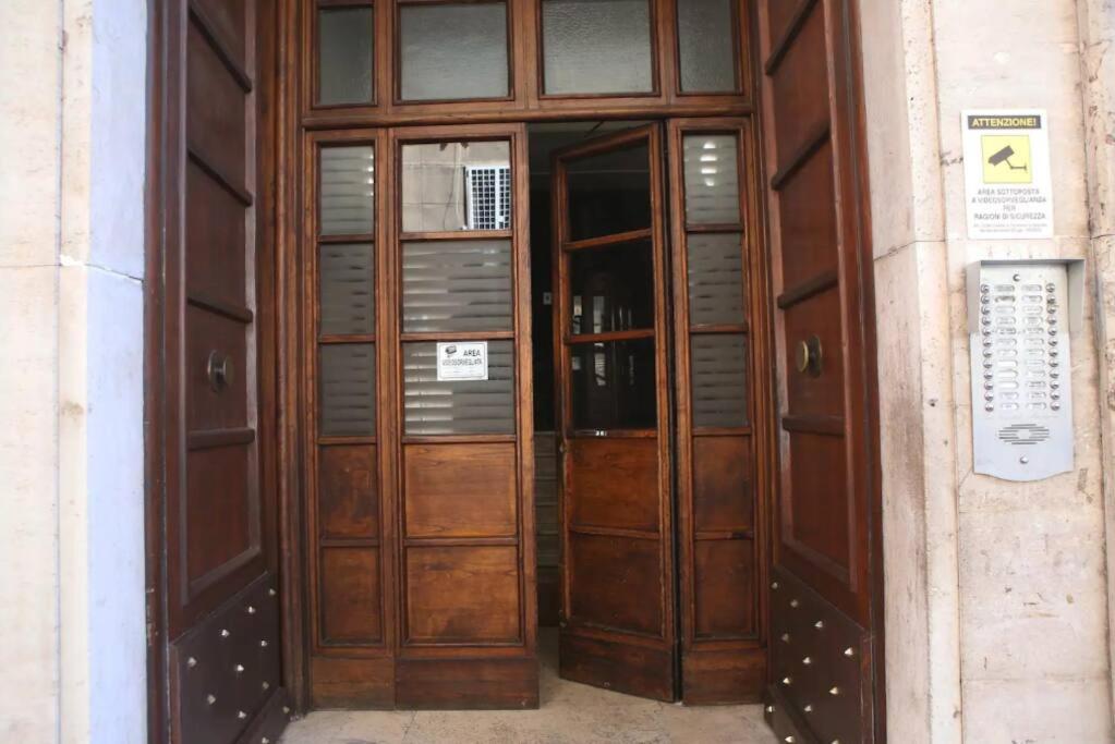 Porta Maggiore Modern Apartment Рим Екстериор снимка